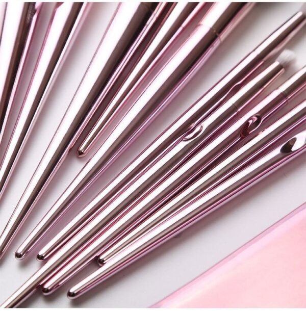 Makeup brush - Image 9