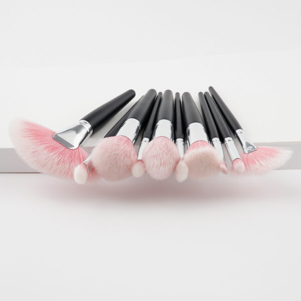 10 beauty makeup brushes - Image 4