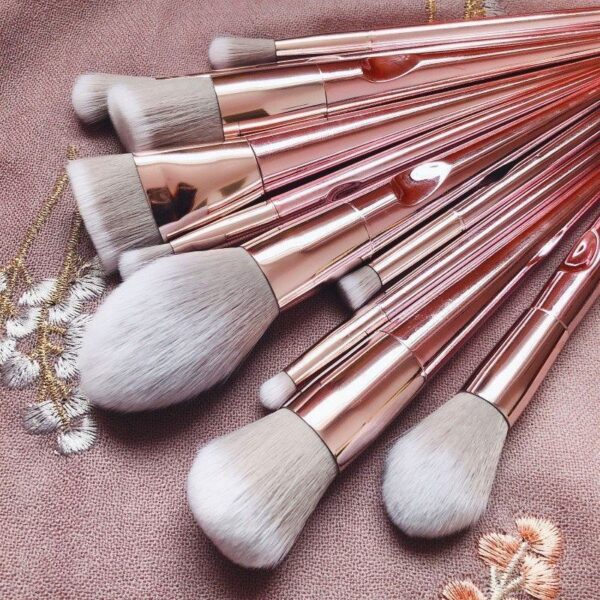 Makeup brush - Image 10